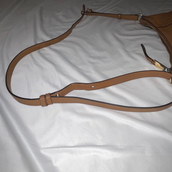 Michael kors crossbody bag - Picture 9 of 13